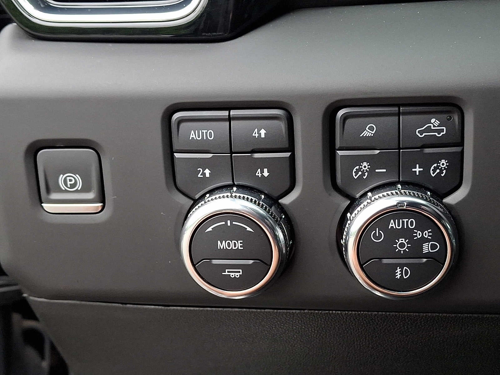 2024 GMC Sierra 2500HD 4WD Crew Cab 159 Denali