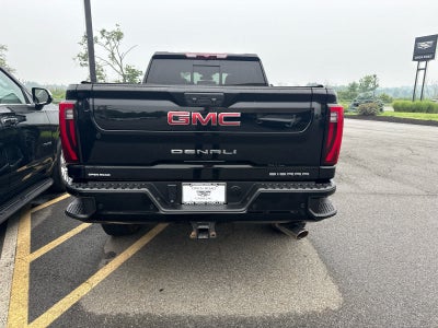 2024 GMC Sierra 2500HD 4WD Crew Cab 159 Denali