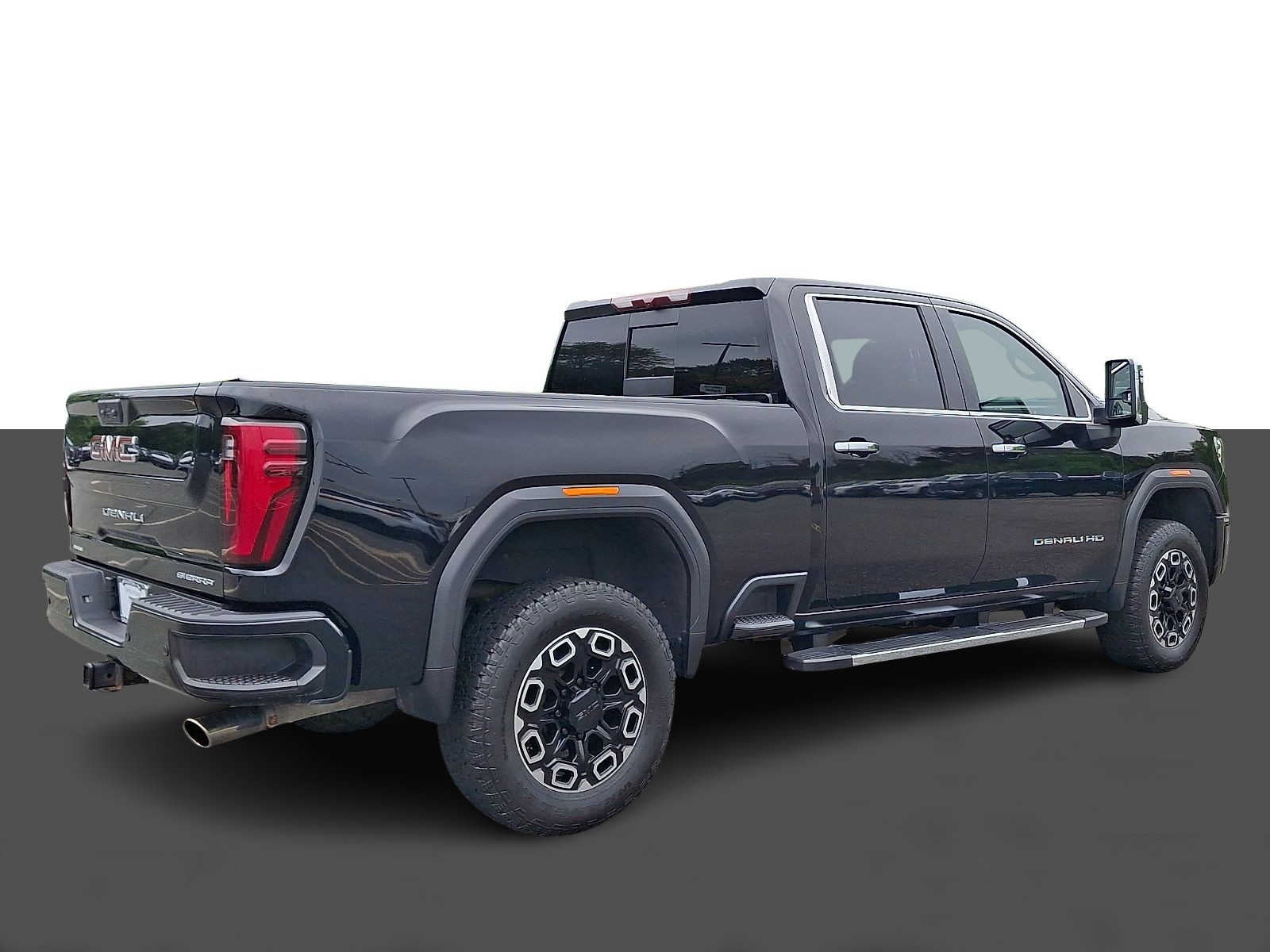 2024 GMC Sierra 2500HD 4WD Crew Cab 159 Denali