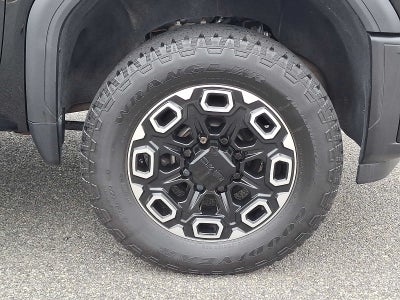 2024 GMC Sierra 2500HD 4WD Crew Cab 159 Denali
