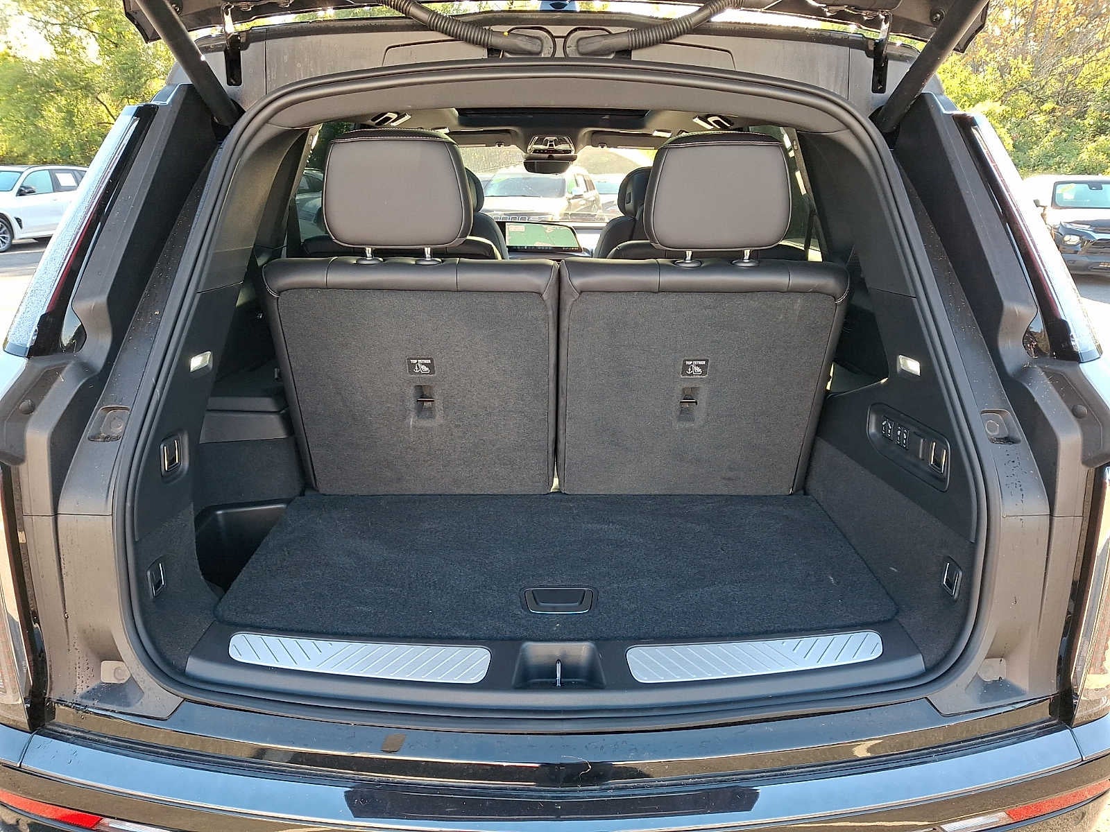 2026 Cadillac VISTIQ AWD 4dr Sport