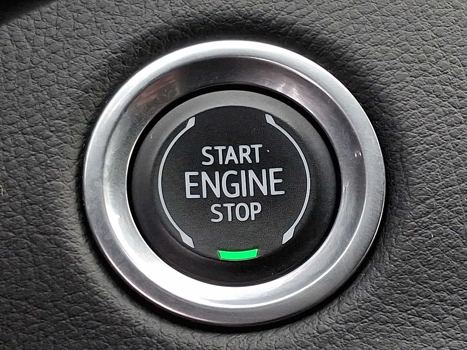 2023 Cadillac XT4 AWD 4dr Luxury
