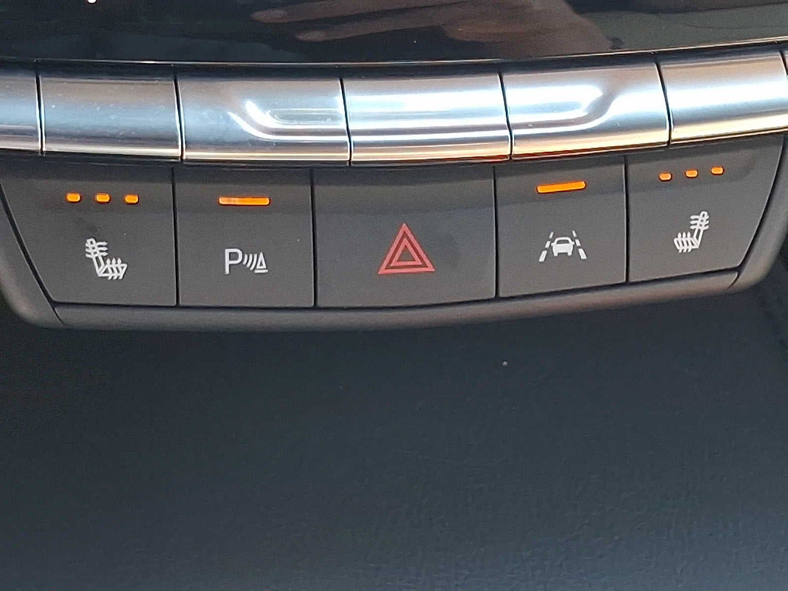 2024 Cadillac XT4 AWD 4dr Luxury