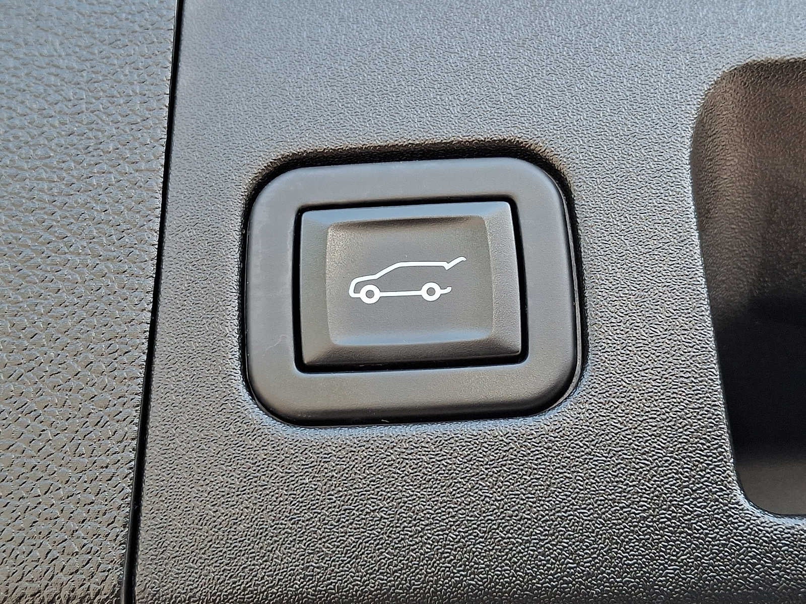 2024 Cadillac XT4 AWD 4dr Luxury