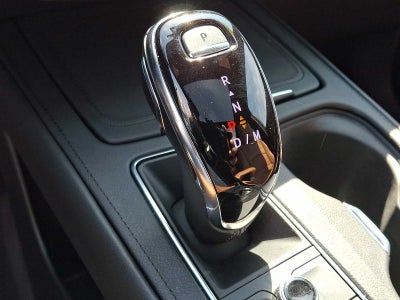2023 Cadillac XT4 AWD 4dr Premium Luxury