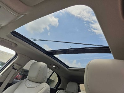 2023 Cadillac XT4 AWD 4dr Premium Luxury