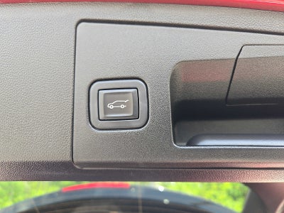 2023 Cadillac XT4 AWD 4dr Premium Luxury