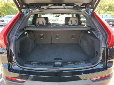 2022 Cadillac XT4 AWD 4dr Premium Luxury