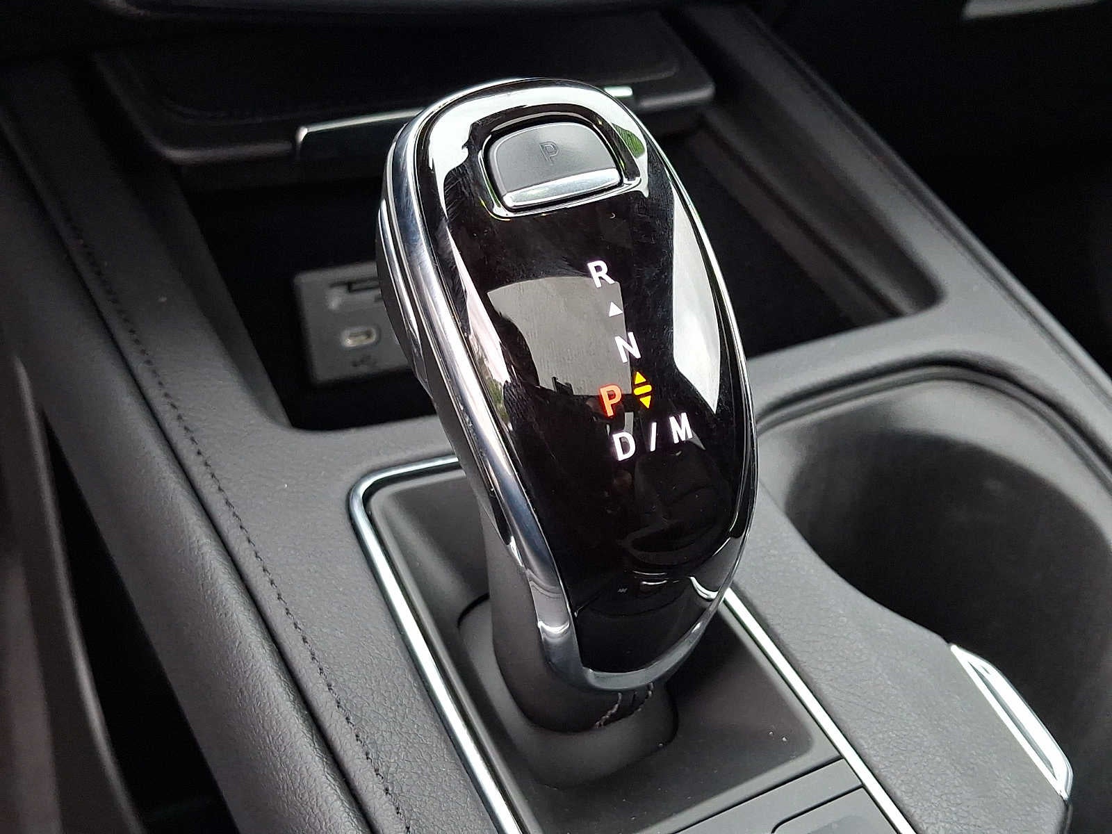 2023 Cadillac XT4 AWD 4dr Premium Luxury