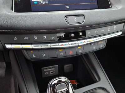 2023 Cadillac XT4 AWD 4dr Premium Luxury