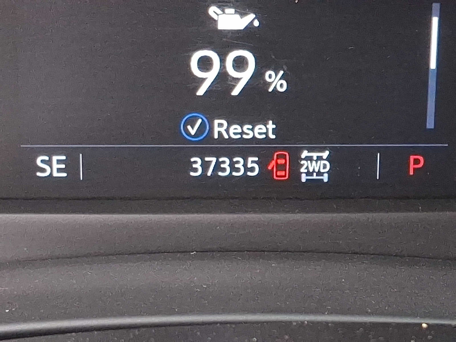 2023 Cadillac XT4 AWD 4dr Premium Luxury