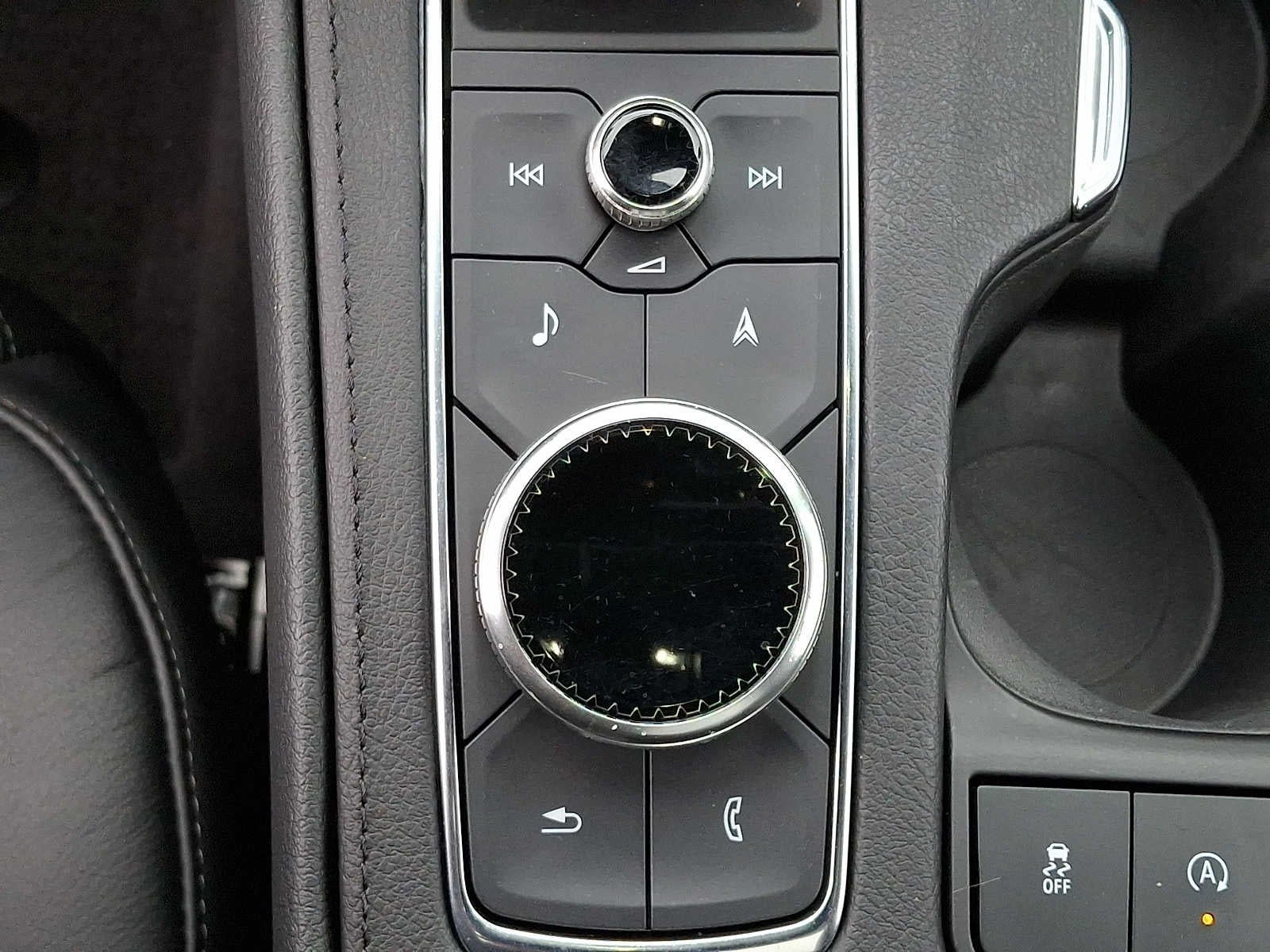 2023 Cadillac XT4 AWD 4dr Premium Luxury