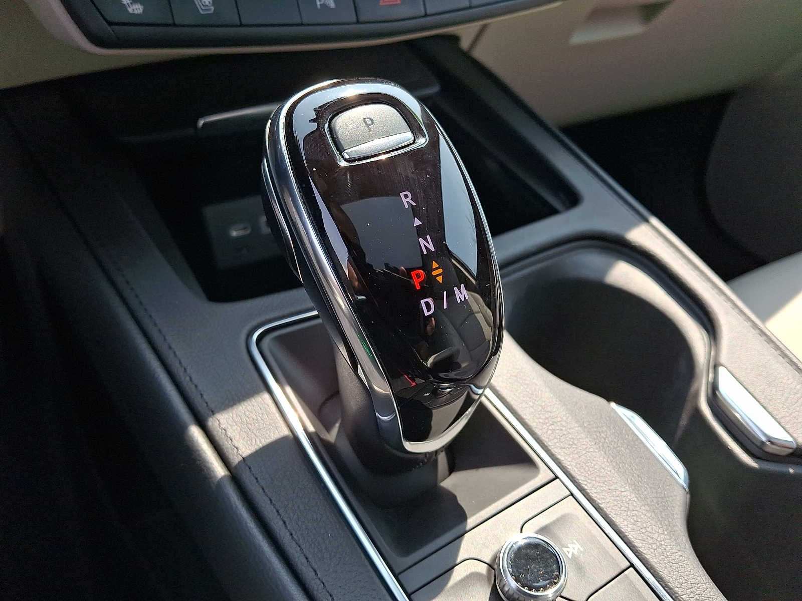 2023 Cadillac XT4 AWD 4dr Premium Luxury