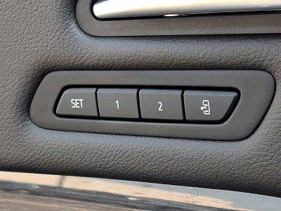 2023 Cadillac XT4 AWD 4dr Premium Luxury