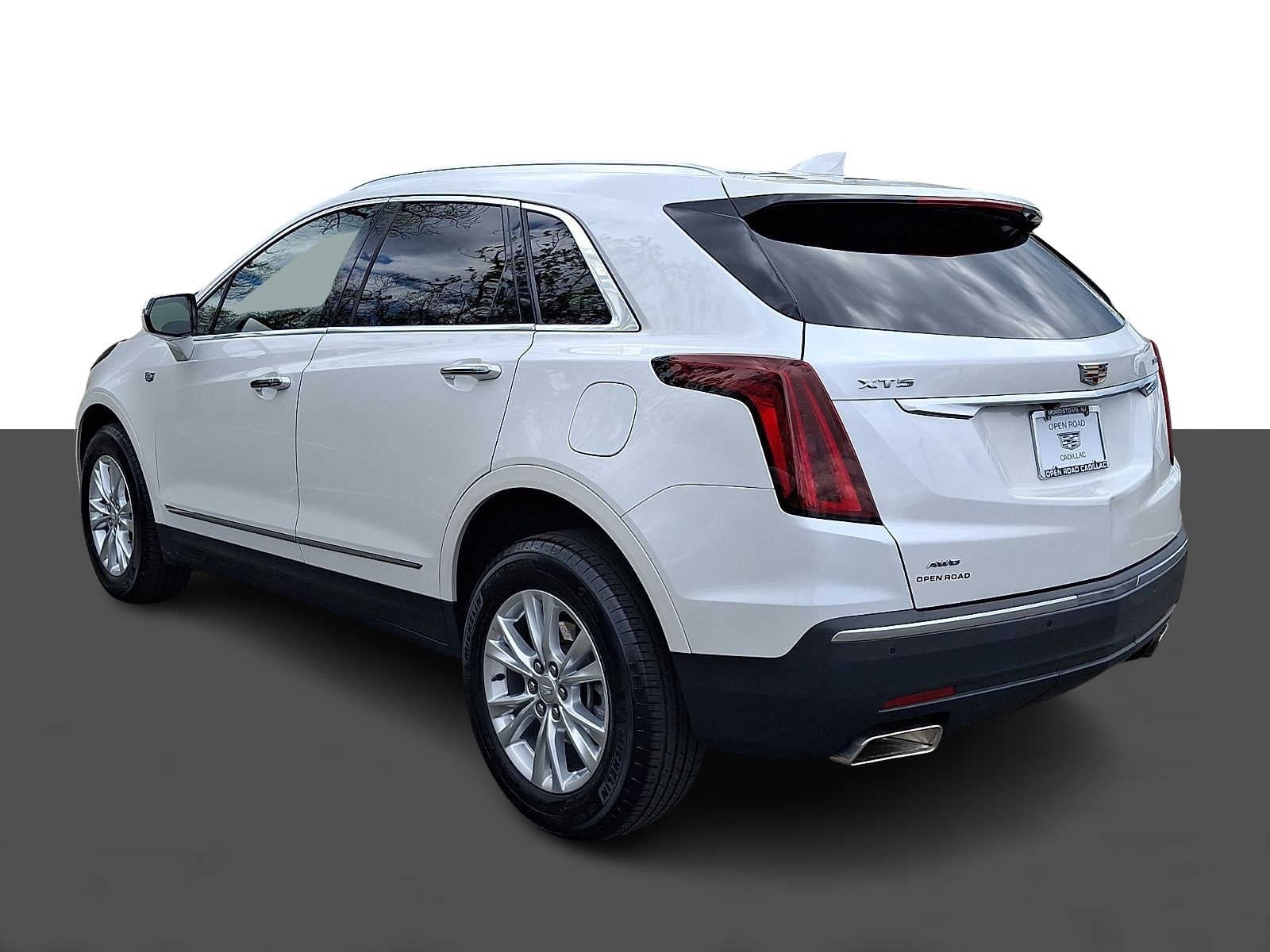 2023 Cadillac XT5 AWD 4dr Luxury