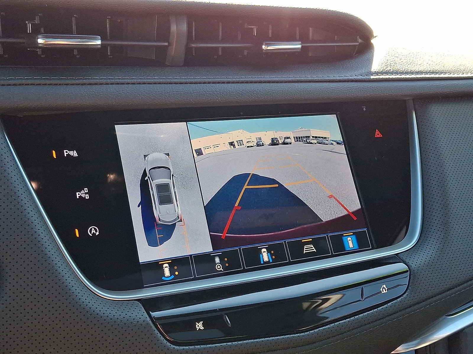 2026 Cadillac XT5 AWD 4dr Premium Luxury