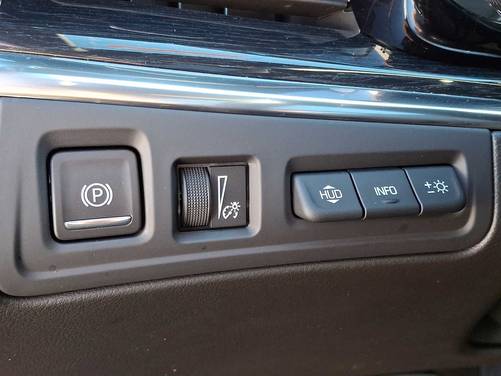 2026 Cadillac XT5 AWD 4dr Premium Luxury