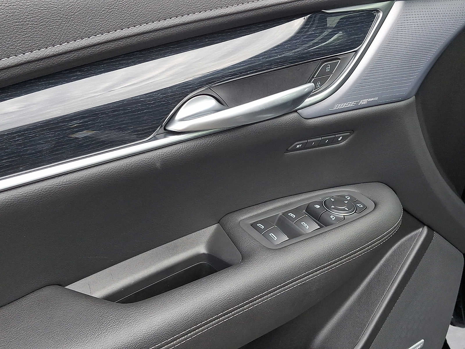 2026 Cadillac XT5 AWD 4dr Premium Luxury