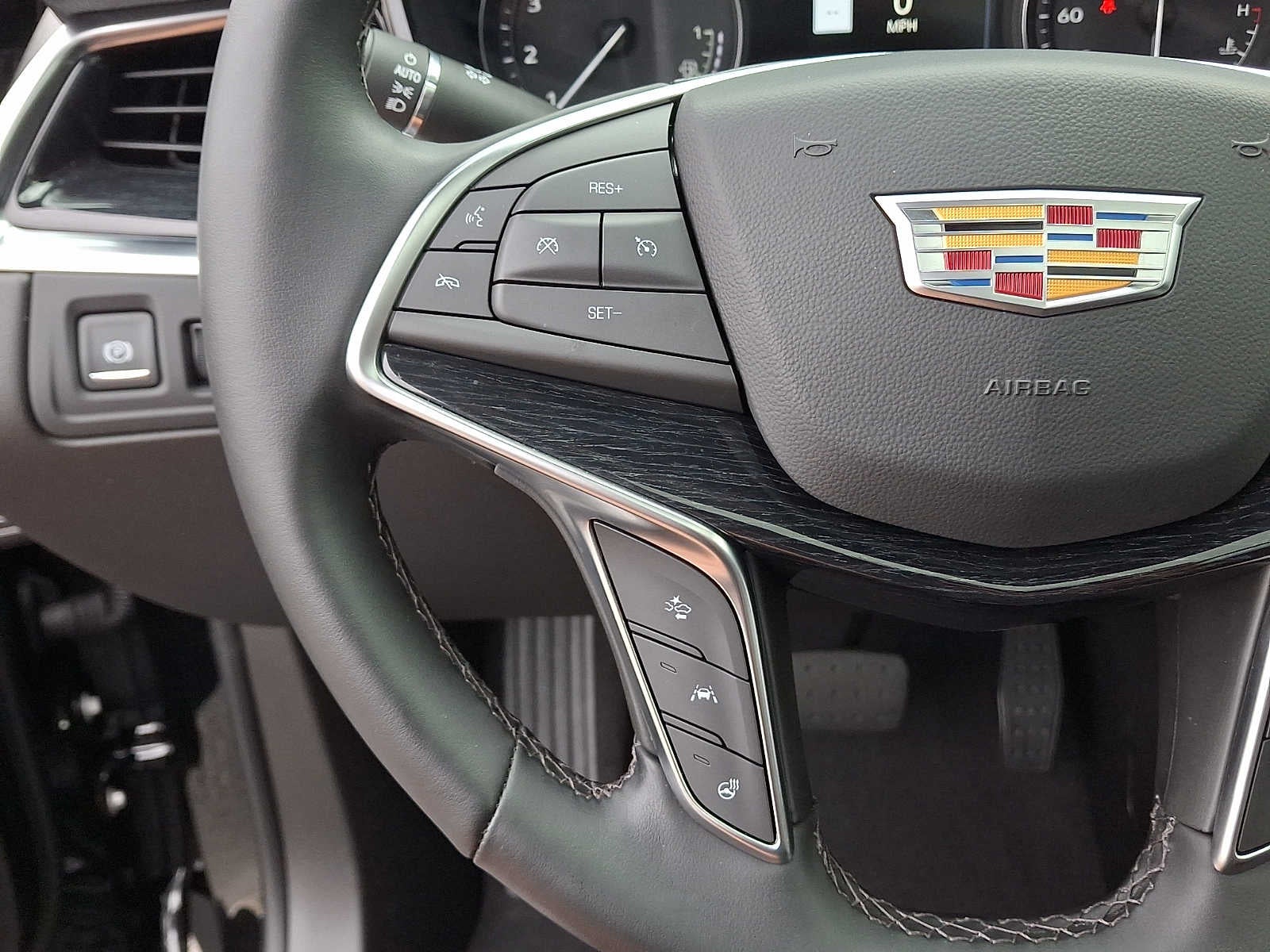 2026 Cadillac XT5 AWD 4dr Premium Luxury