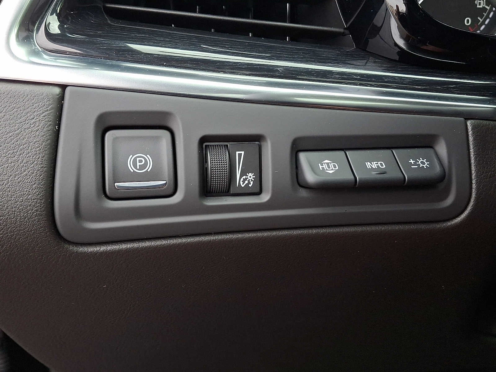 2026 Cadillac XT5 AWD 4dr Premium Luxury