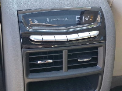 2024 Cadillac XT5 AWD 4dr Premium Luxury