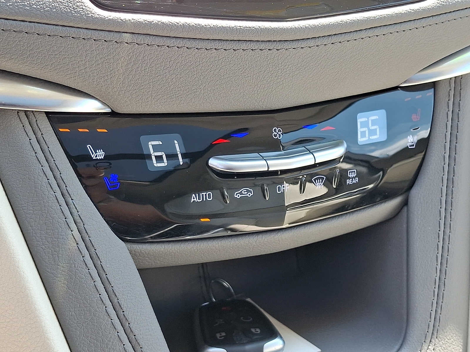 2024 Cadillac XT5 AWD 4dr Premium Luxury