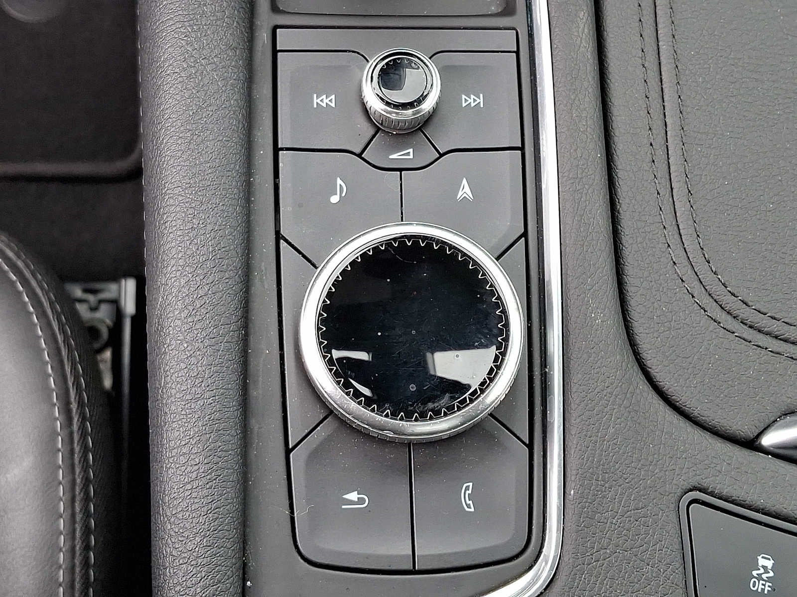 2025 Cadillac XT5 AWD 4dr Premium Luxury