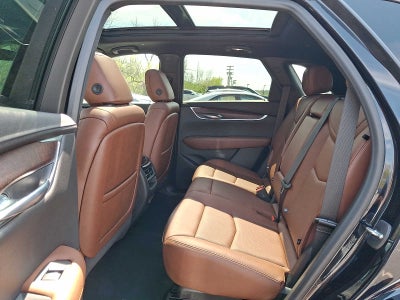 2022 Cadillac XT5 AWD 4dr Premium Luxury