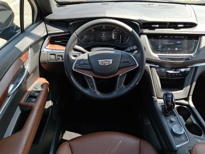 2022 Cadillac XT5 AWD 4dr Premium Luxury
