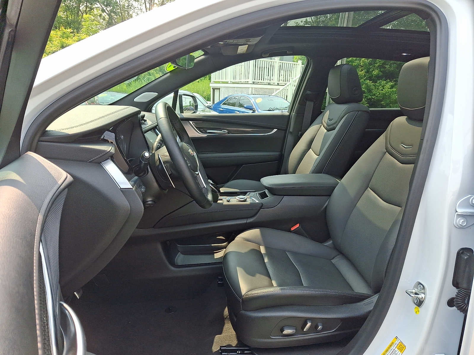 2025 Cadillac XT5 AWD 4dr Sport
