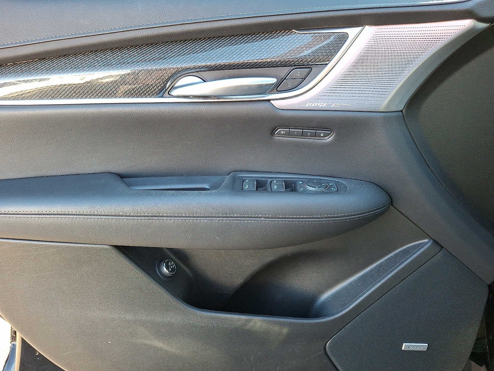 2023 Cadillac XT5 AWD 4dr Sport