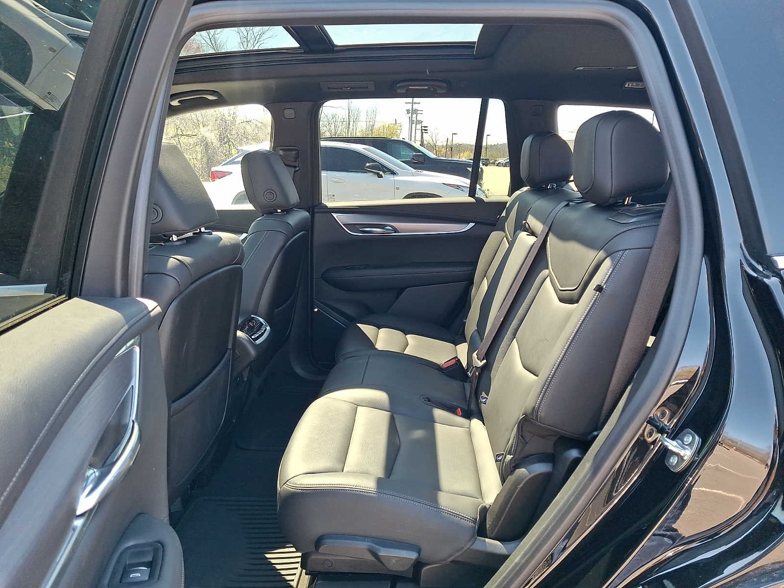 2025 Cadillac XT6 AWD 4dr Luxury