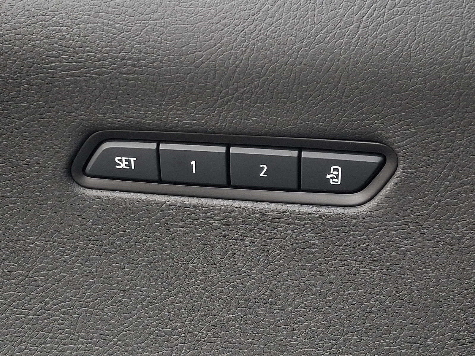 2025 Cadillac XT6 AWD 4dr Luxury