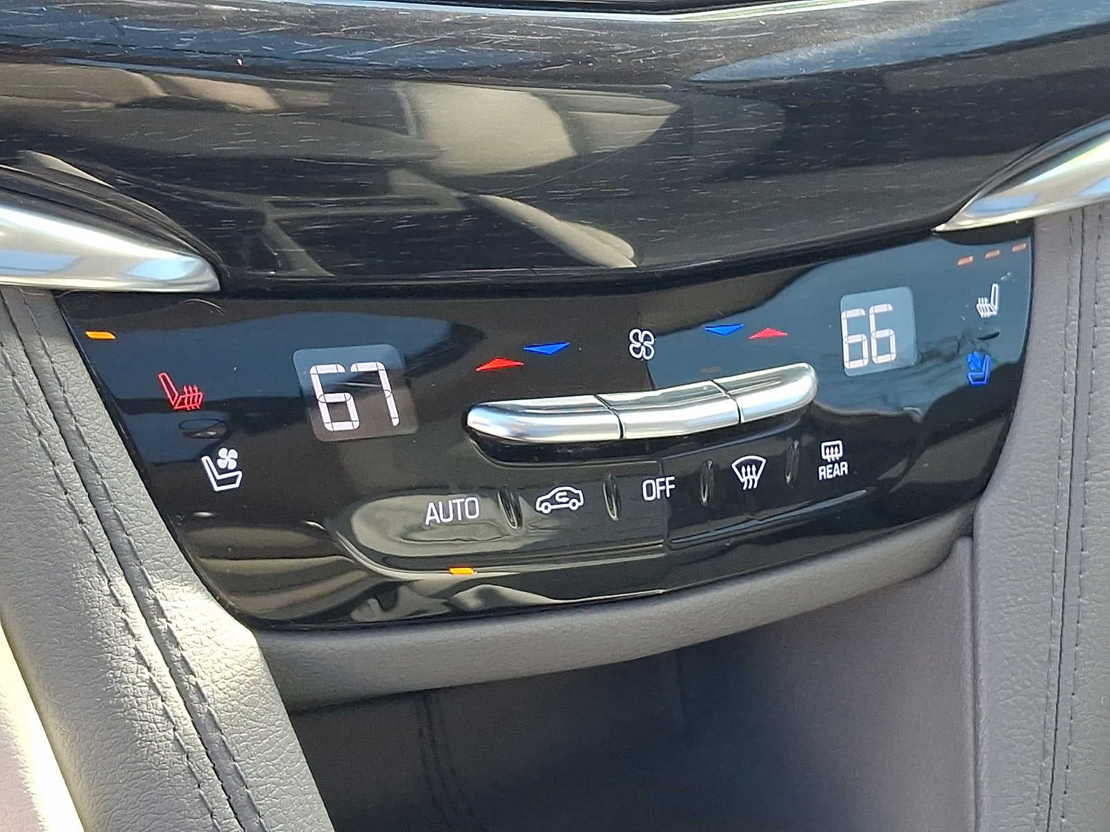 2020 Cadillac XT6 FWD 4dr Premium Luxury