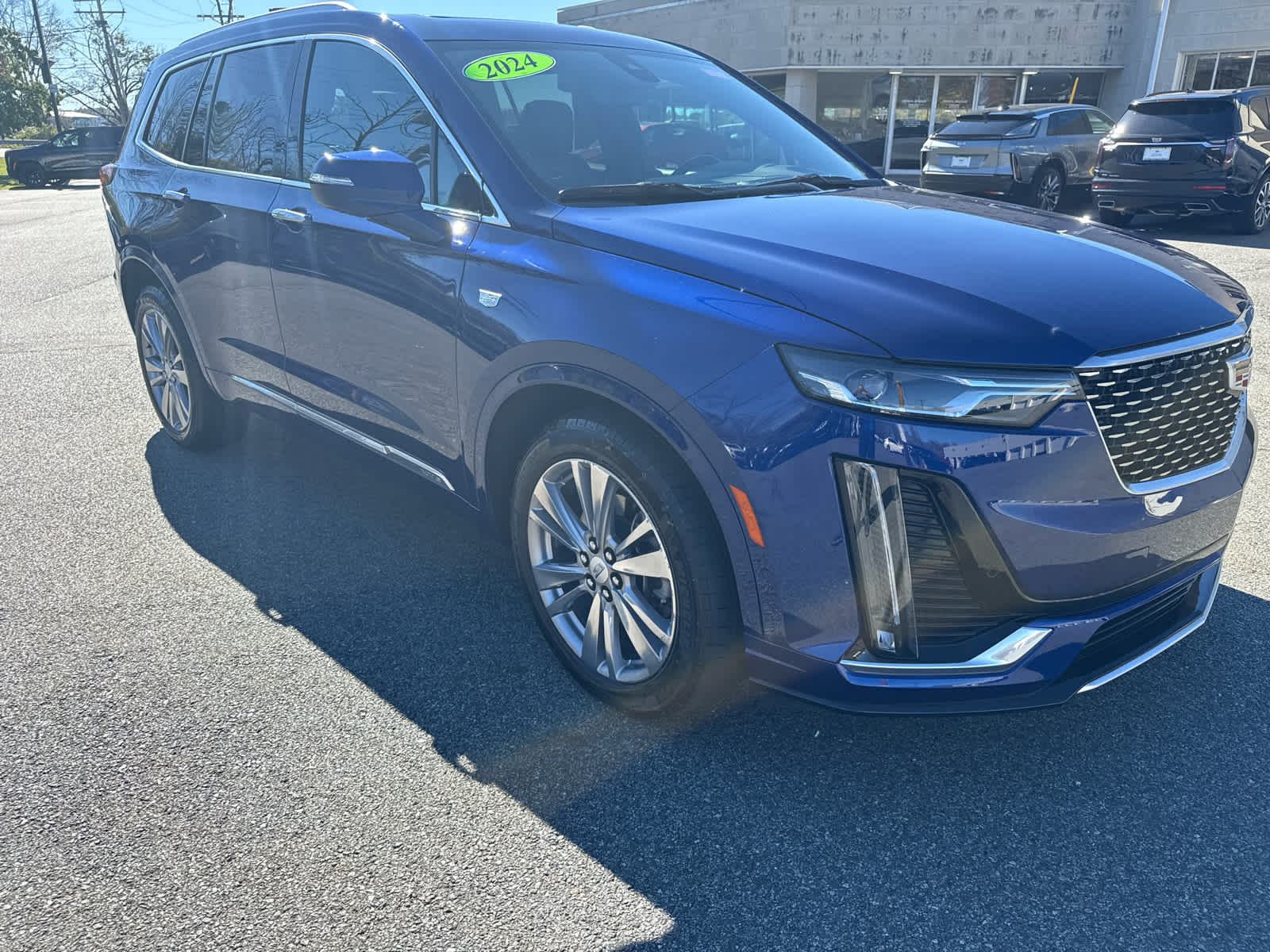 2024 Cadillac XT6 AWD 4dr Premium Luxury