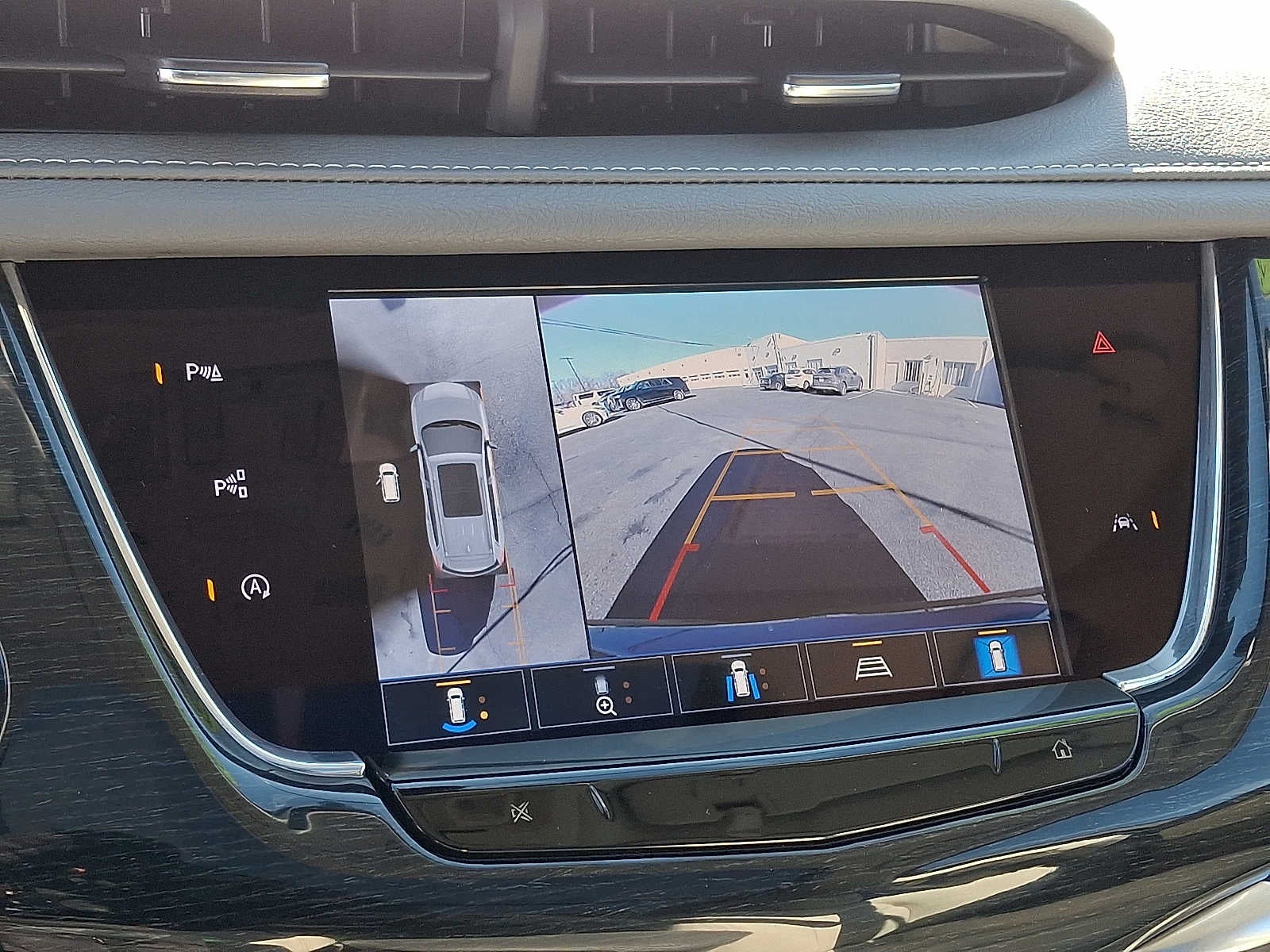 2025 Cadillac XT6 AWD 4dr Premium Luxury