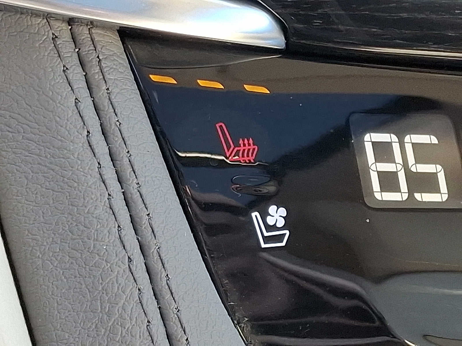 2025 Cadillac XT6 AWD 4dr Premium Luxury