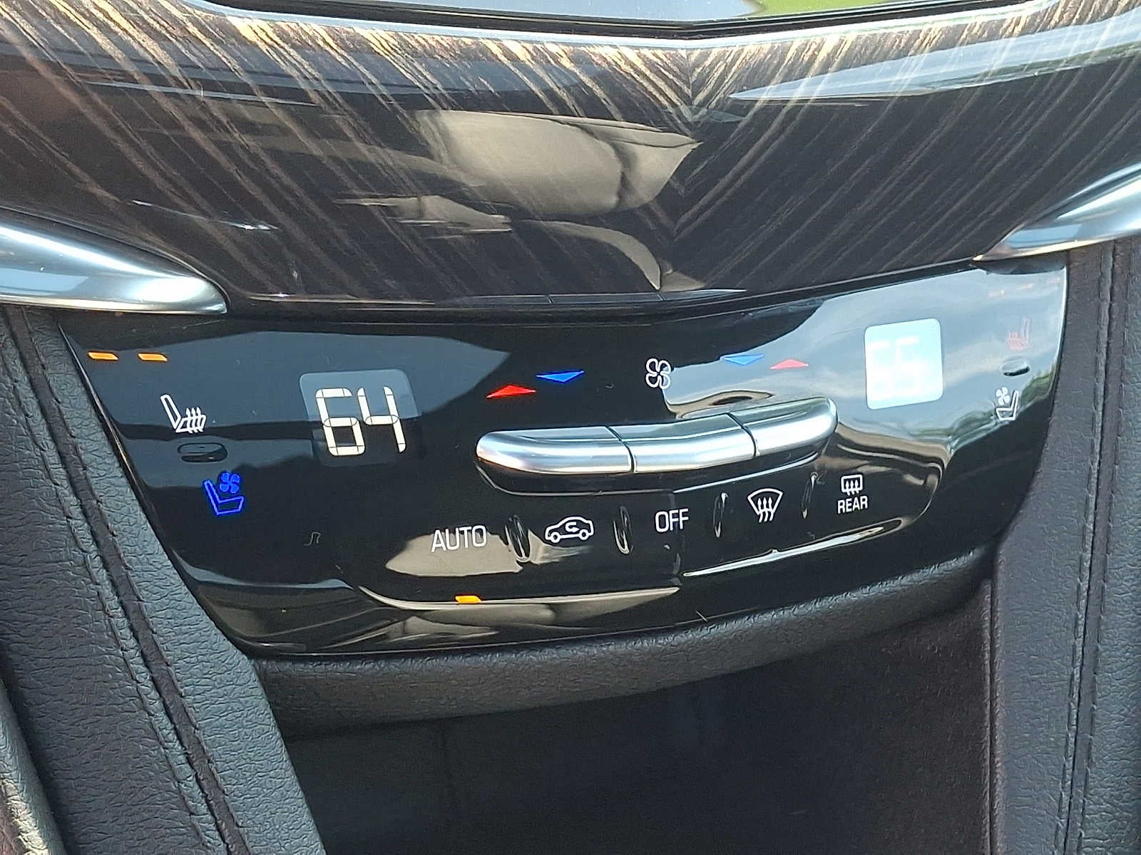 2023 Cadillac XT6 AWD 4dr Premium Luxury