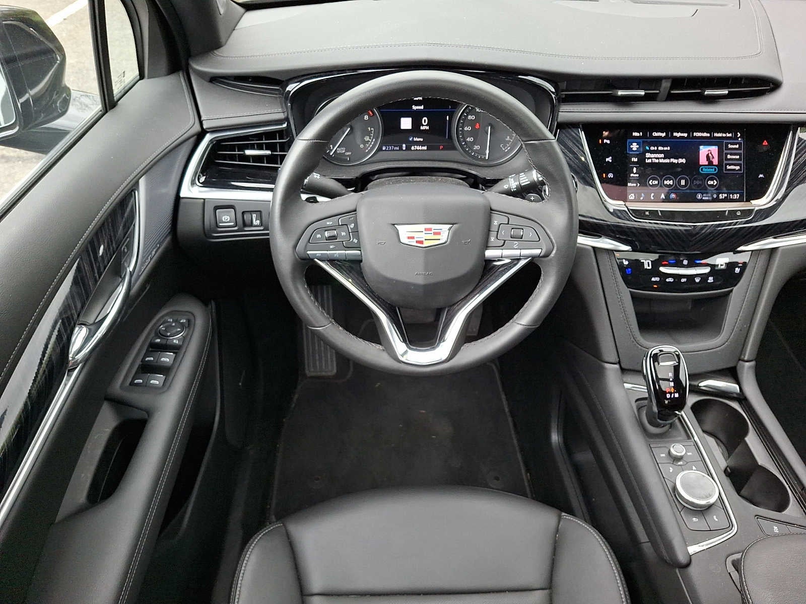 2025 Cadillac XT6 AWD 4dr Premium Luxury