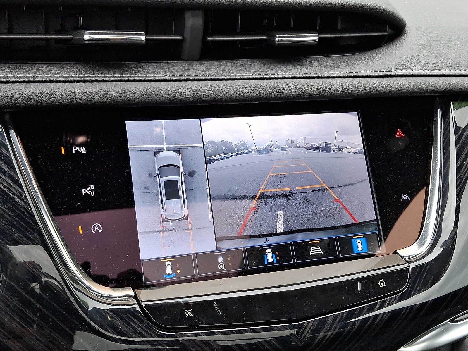 2025 Cadillac XT6 AWD 4dr Premium Luxury