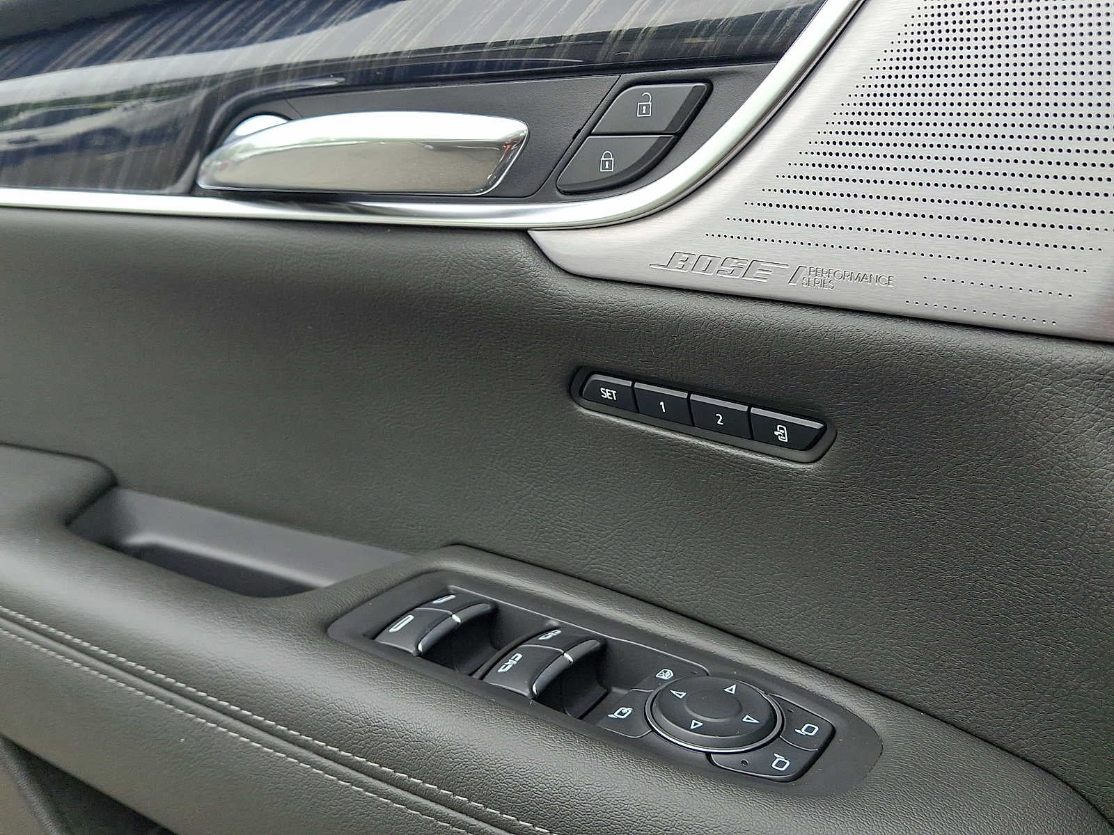 2024 Cadillac XT6 AWD 4dr Premium Luxury