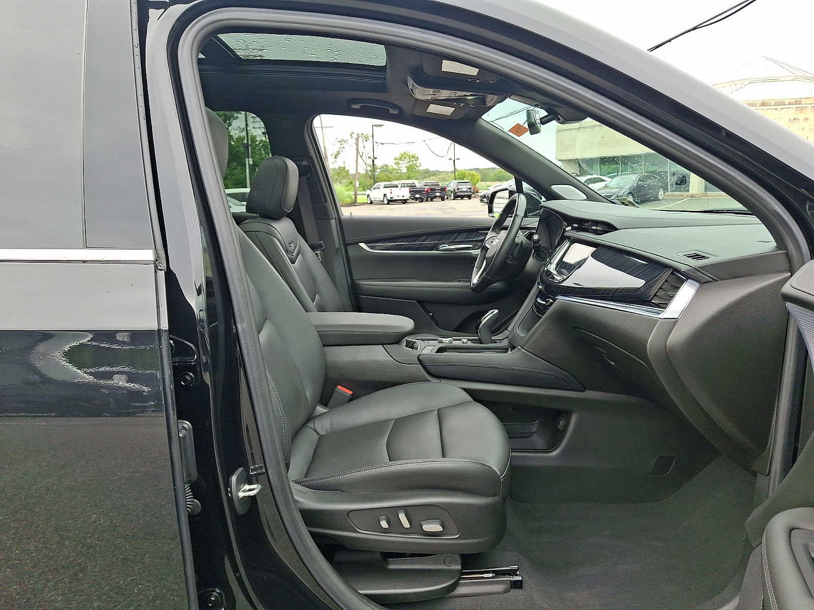 2024 Cadillac XT6 AWD 4dr Premium Luxury