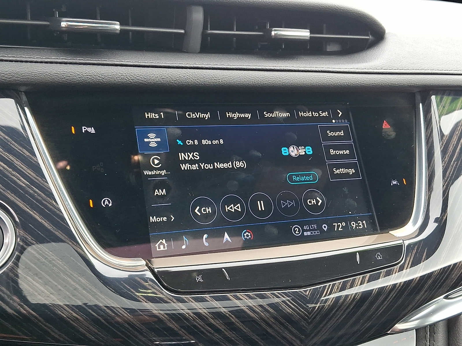 2024 Cadillac XT6 AWD 4dr Premium Luxury