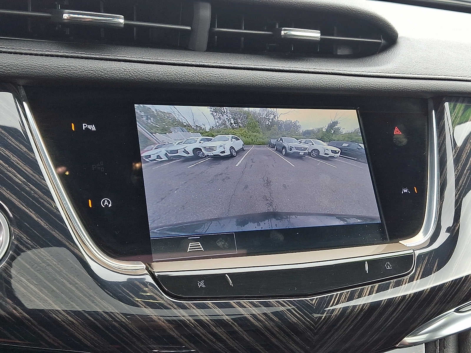 2024 Cadillac XT6 AWD 4dr Premium Luxury