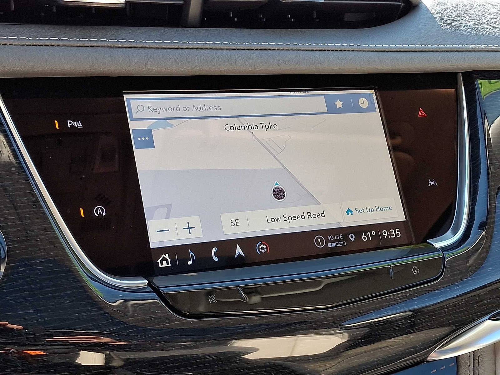 2024 Cadillac XT6 AWD 4dr Premium Luxury