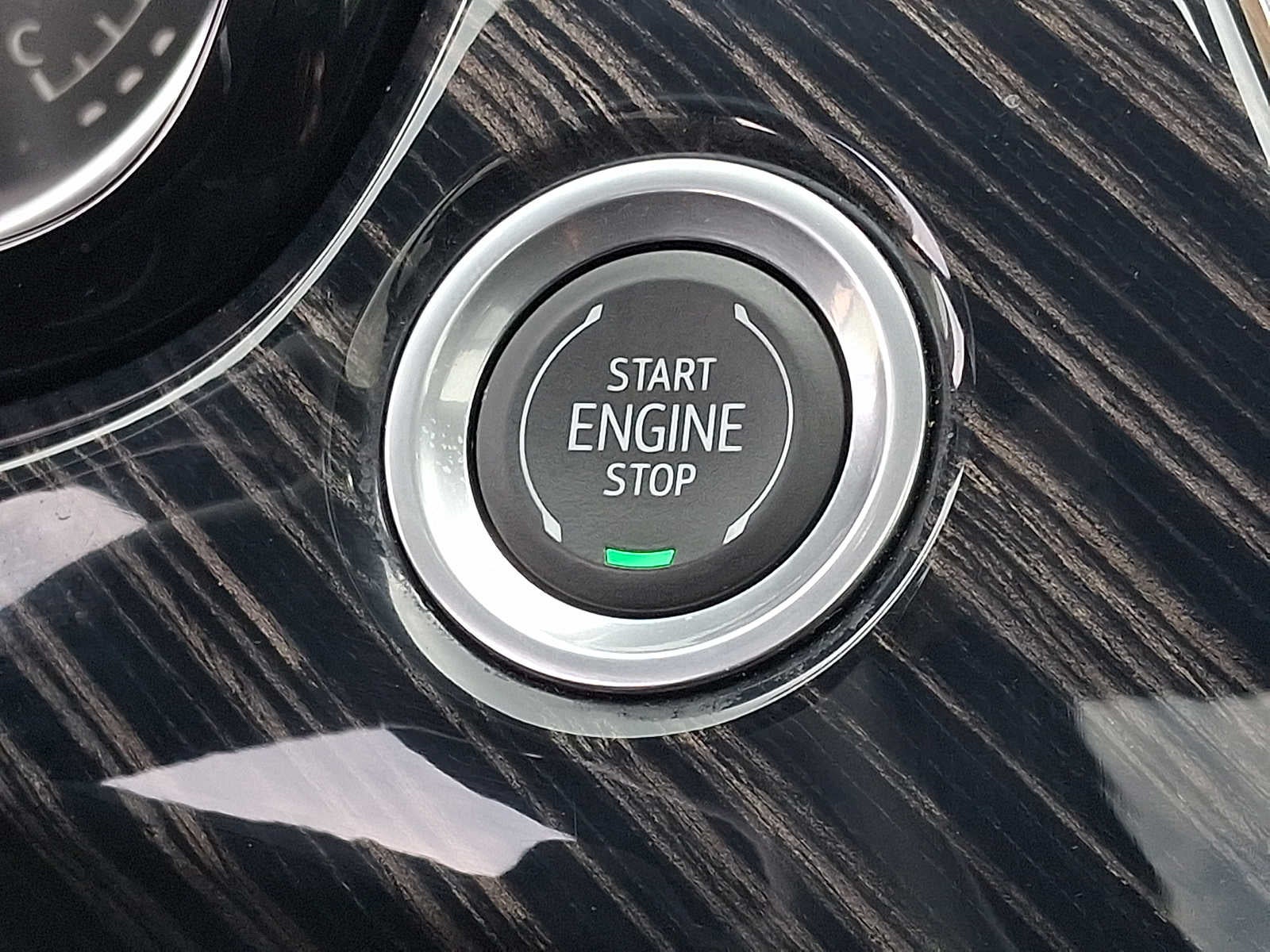 2024 Cadillac XT6 AWD 4dr Premium Luxury