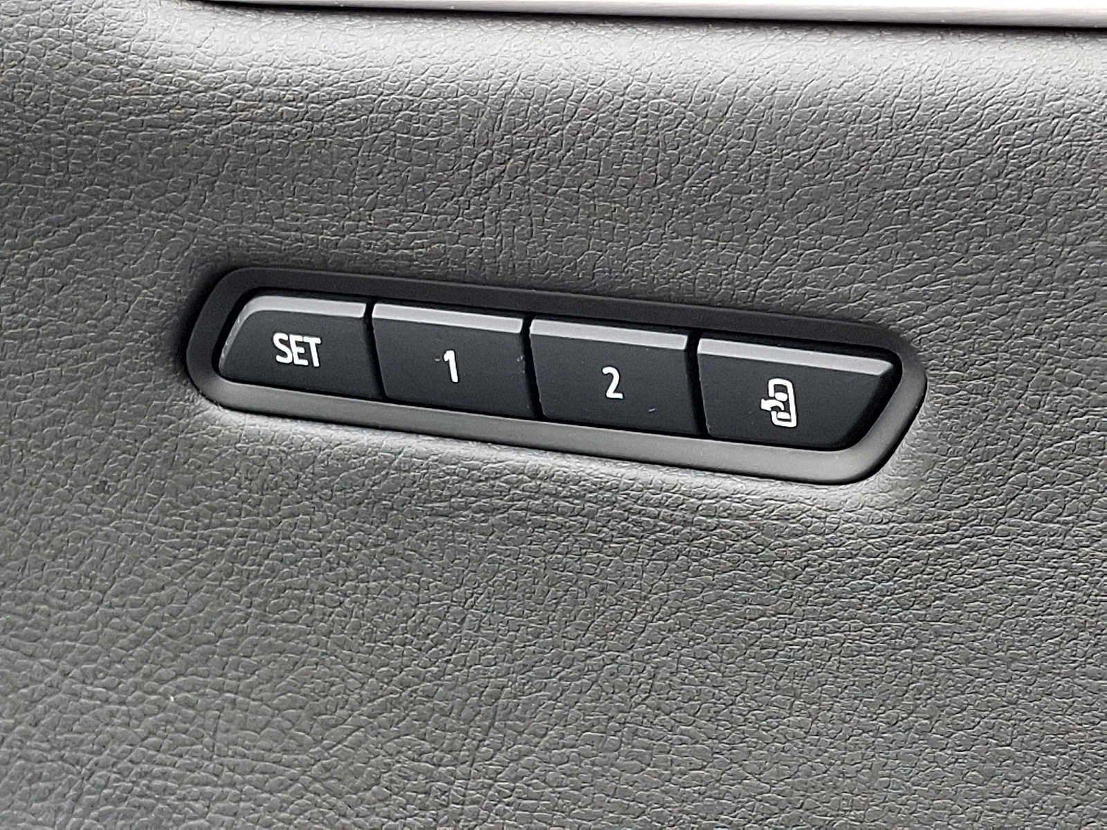 2024 Cadillac XT6 AWD 4dr Premium Luxury