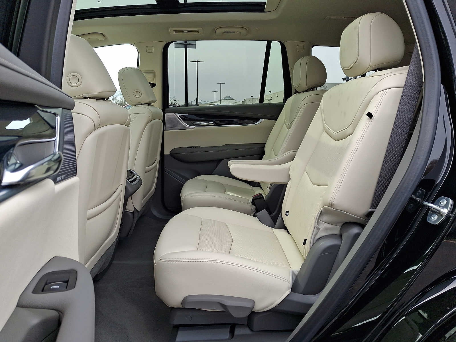 2024 Cadillac XT6 AWD 4dr Premium Luxury