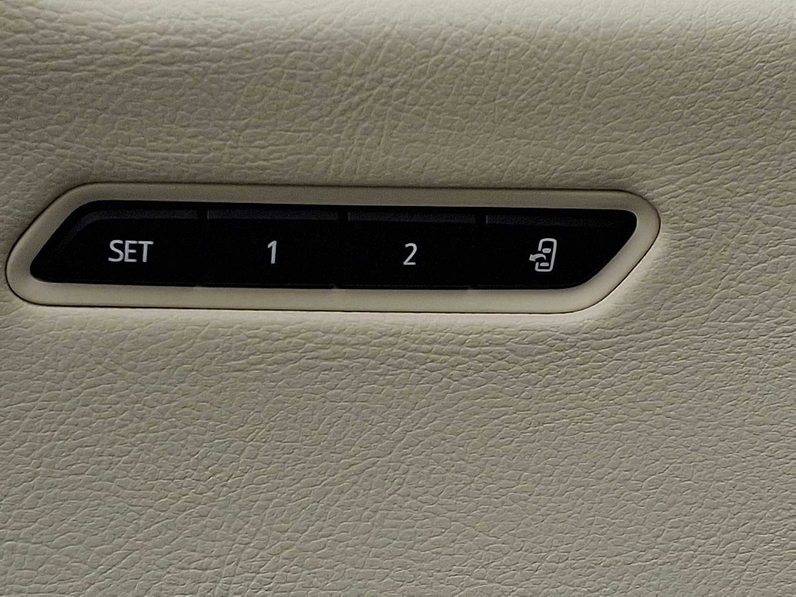 2024 Cadillac XT6 AWD 4dr Premium Luxury