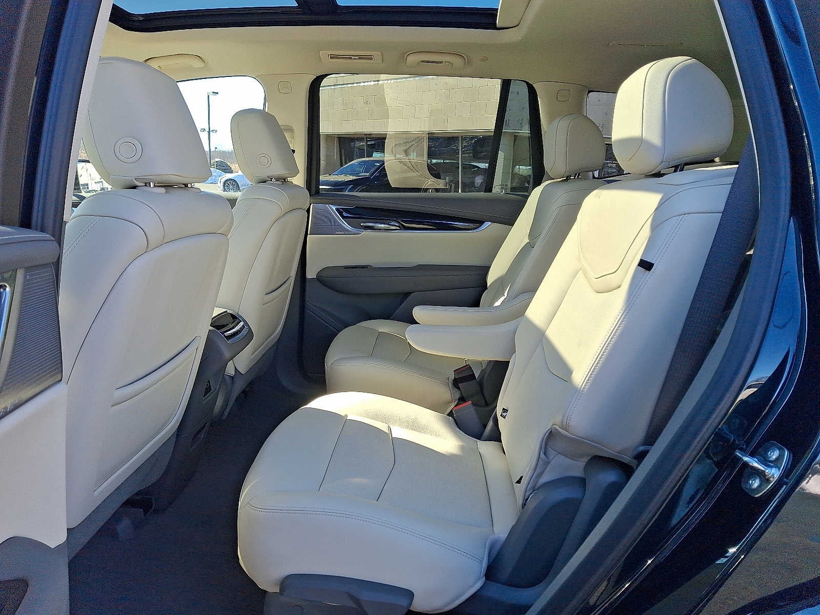 2025 Cadillac XT6 AWD 4dr Premium Luxury